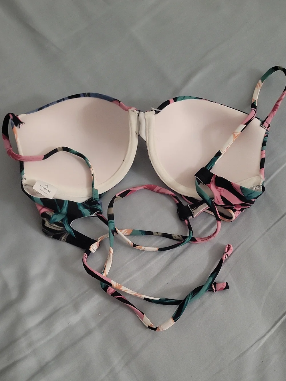 Hollister Tropical Print Bikini Top - Black, Green, Pink Size XS